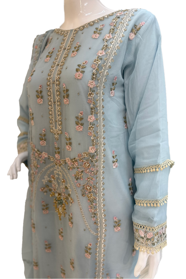 Blue thread work ladies suit - Image 4