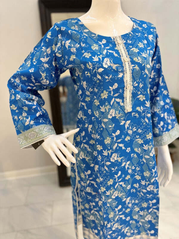 Blue Kurti with White digital print - Image 4