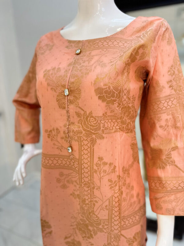 Peach Kurti with Gold Digital Print - Image 2